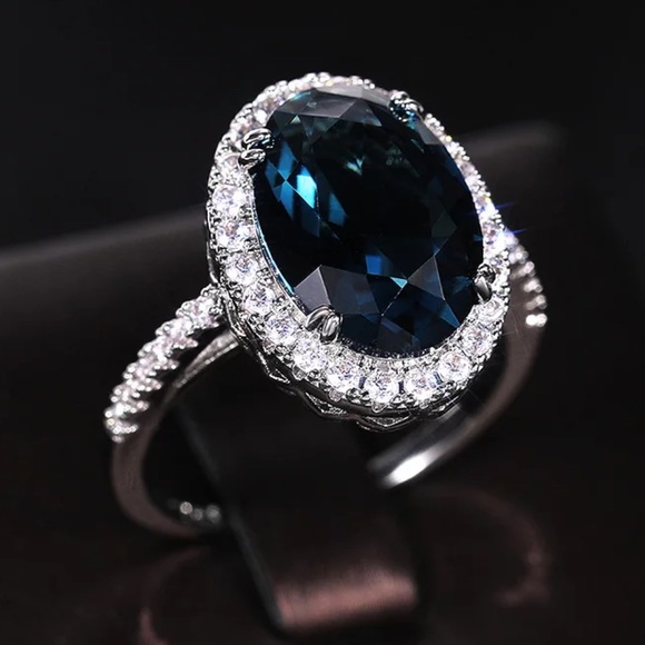 NEW 925 STERLING SILVER OVAL LONDON BLUE DIAMOND RING - Picture 2 of 6
